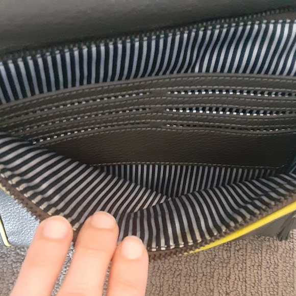 Grey Danier Genuine Leather Crossbody Purse - Picture 6 of 8